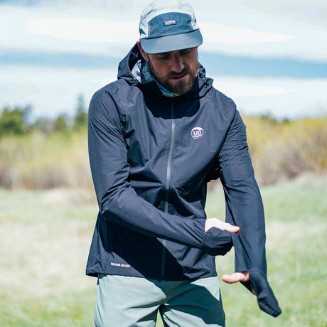 Ultimate Direction Men's Deluge Jacket {FuelMe}