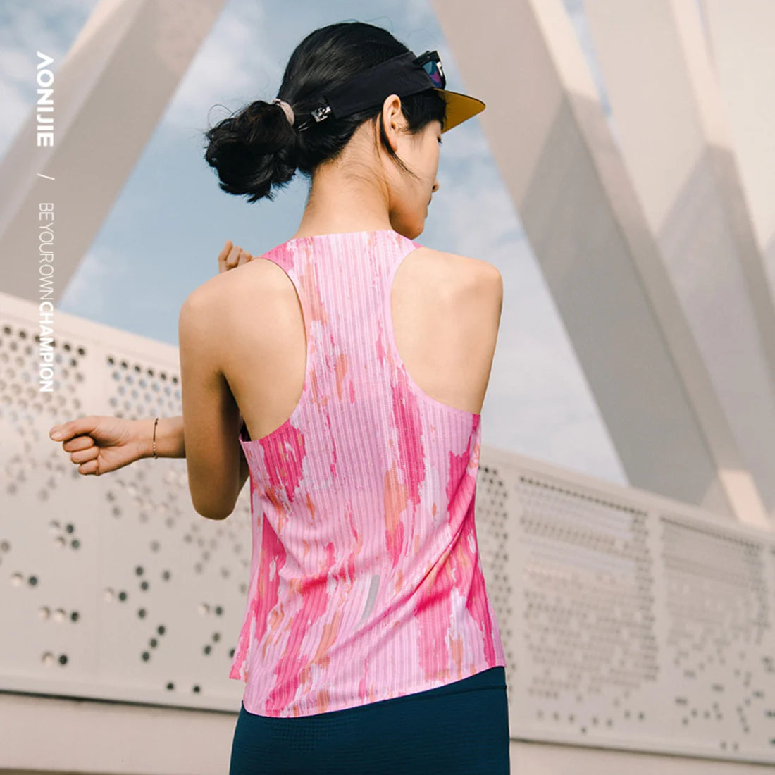 Aonijie Lightweight Womens Run Singlet