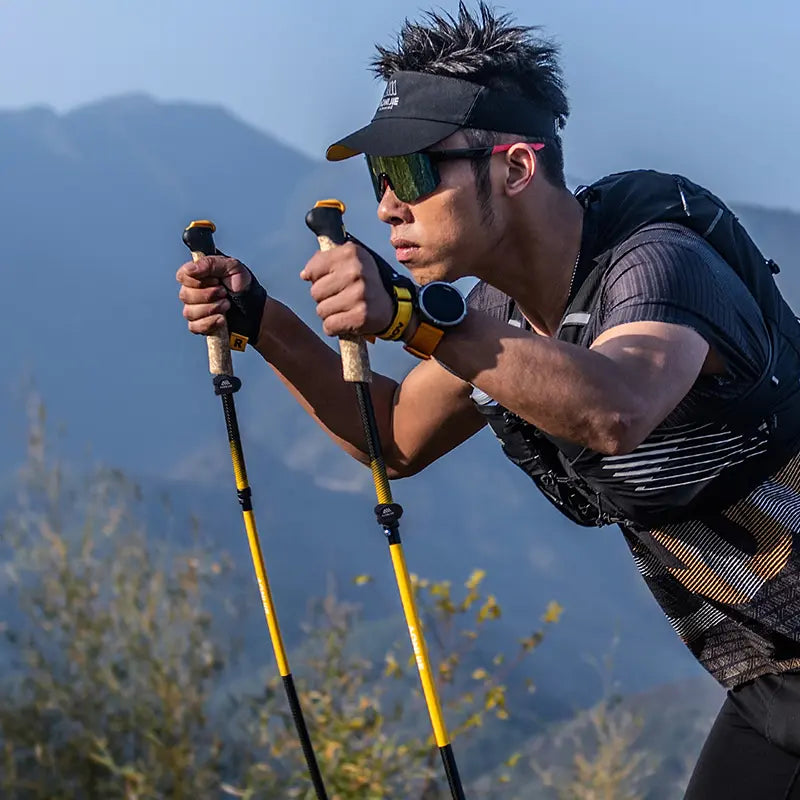 Aonijie Carbon Fiber Gloved Poles - New Model