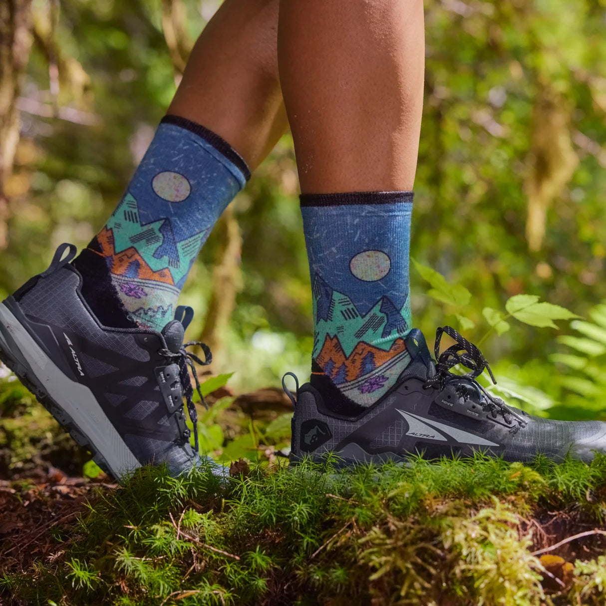 Smartwool Women's Trail Run Mountain Print Crew Socks