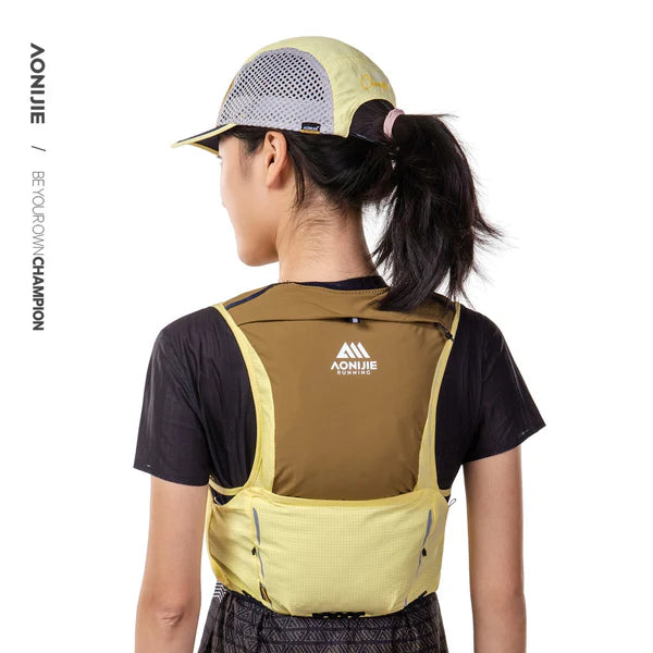 Aonijie Monte Blanc Series 8L Trail Vest w/Flasks